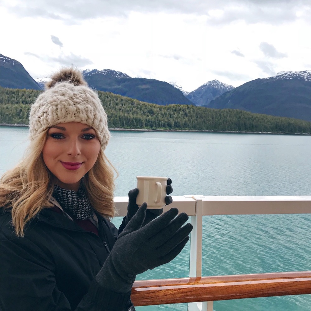 Meet your Posher, Caroline